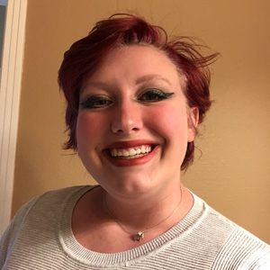 Meet your Posher, Elly